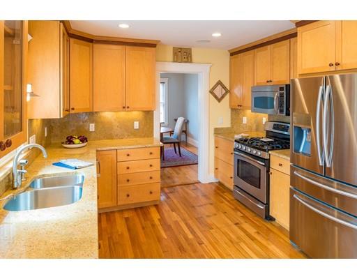 7 Merrill Rd, Marblehead, MA 01945 photo 3