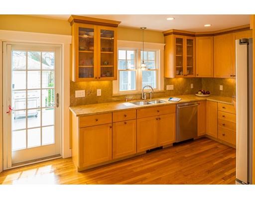 7 Merrill Rd, Marblehead, MA 01945 photo 2