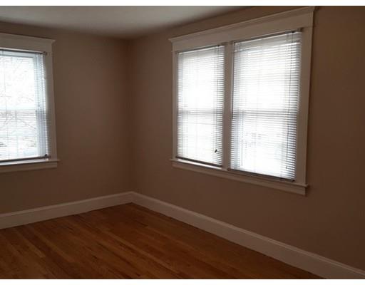 30 Merritt St, Springfield, MA 01109 photo 13