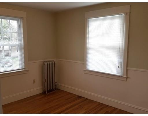 30 Merritt St, Springfield, MA 01109 photo 14
