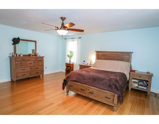 25 Skyview Ln, Webster, MA 01570 photo 8