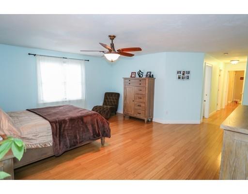 25 Skyview Ln, Webster, MA 01570 photo 9