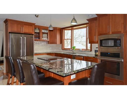 3 Allan Dr, Maynard, MA 01754 photo 4
