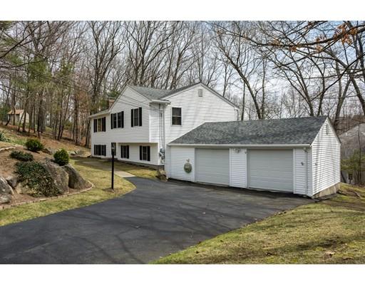 57 Stoney Brook Dr, Sutton, MA 01590 photo 1