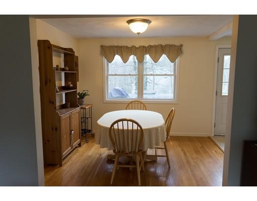 57 Stoney Brook Dr, Sutton, MA 01590 photo 9