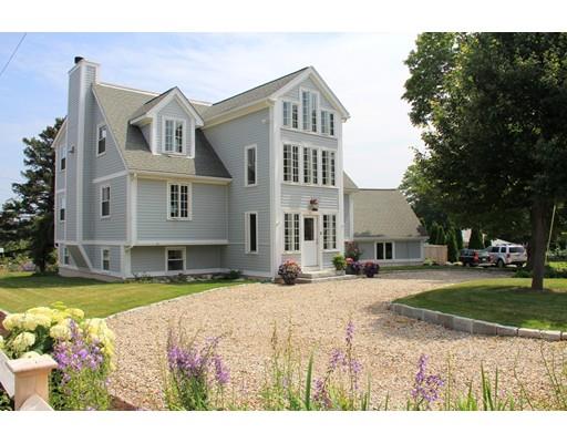 2 Breezy Point Rd, Gloucester, MA 01930 photo 1