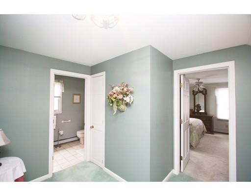28 Sandy Fox Dr, Mashpee, MA 02649 photo 12