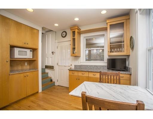 31 Maple Ave, Sharon, MA 02067 photo 4