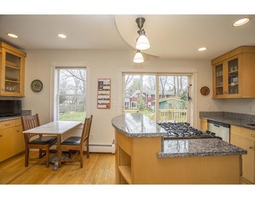 31 Maple Ave, Sharon, MA 02067 photo 5