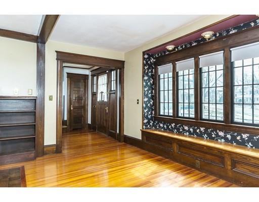 4 Larkspur St, Springfield, MA 01108 photo 6