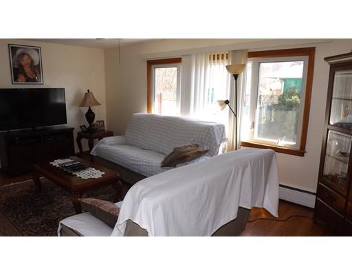 8 Emerson Rd, Worcester, MA 01606 photo 5