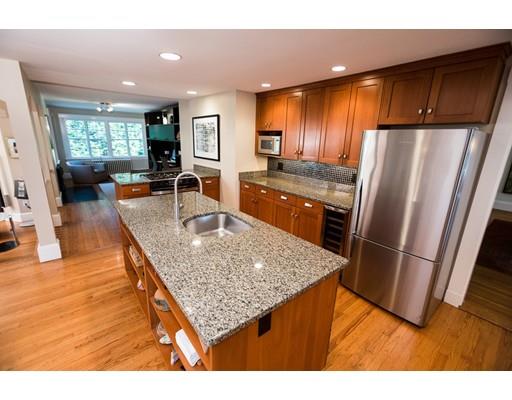 34 Brook St, Wellesley, MA 02482 photo 5