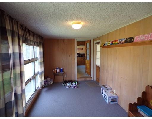 123 Thompson Rd, Webster, MA 01570 photo 16