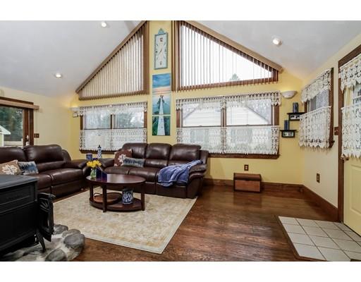 6 North St, Maynard, MA 01754 photo 6