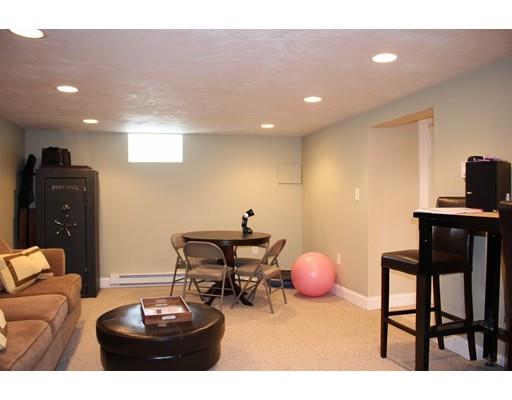 3 Mount Vernon St, Reading, MA 01867 photo 25