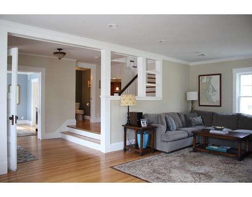 3 Mount Vernon St, Reading, MA 01867 photo 3