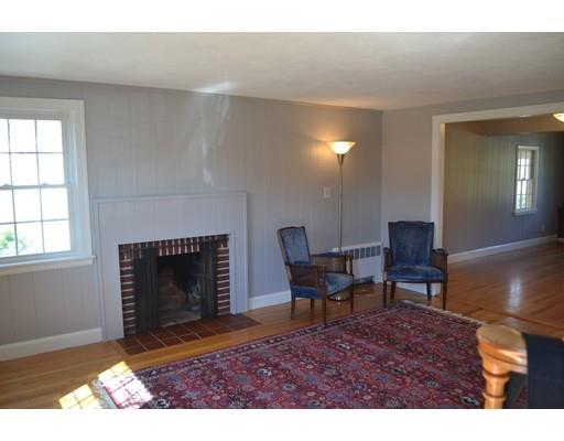 20 Beaufort Ave, Needham, MA 02492 photo 3
