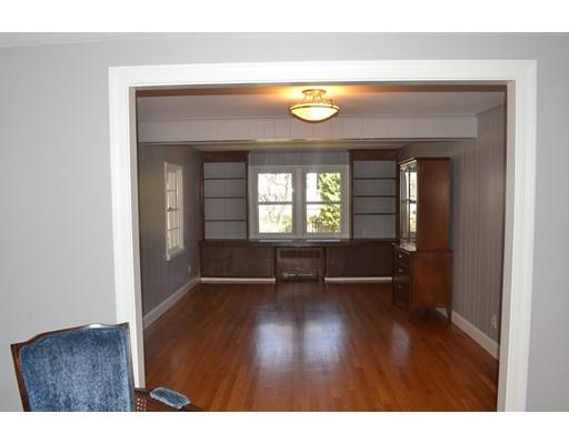20 Beaufort Ave, Needham, MA 02492 photo 4