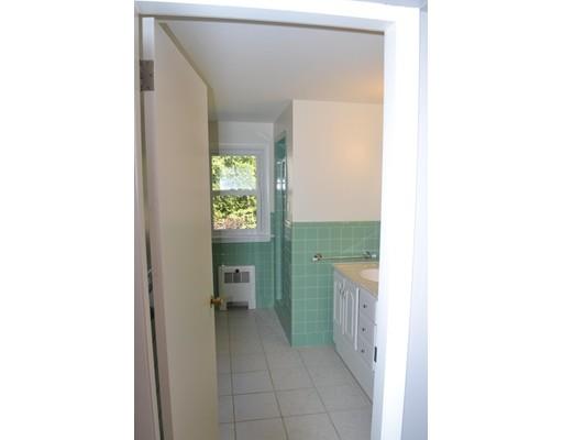 20 Beaufort Ave, Needham, MA 02492 photo 12
