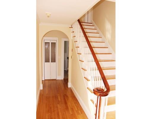 73 Commodore Rd, Worcester, MA 01602 photo 2