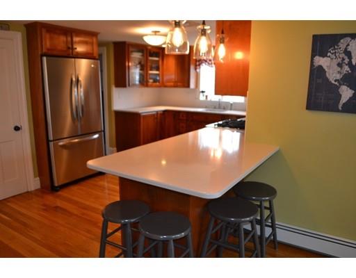39 Davis St, Mansfield, MA 02048 photo 9