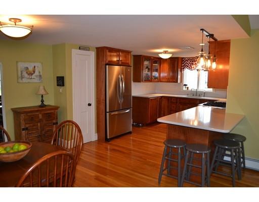 39 Davis St, Mansfield, MA 02048 photo 7