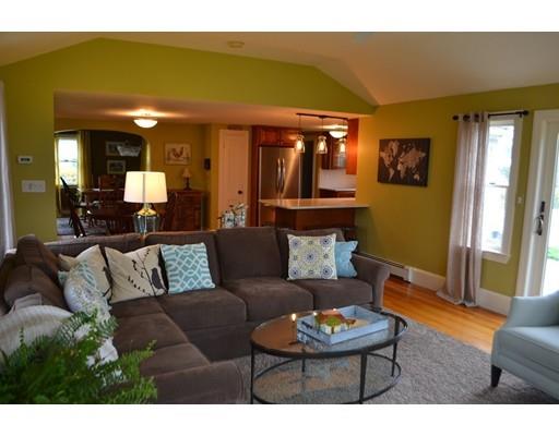 39 Davis St, Mansfield, MA 02048 photo 11