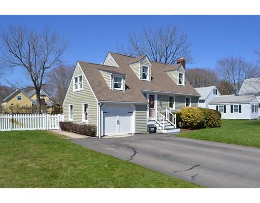 39 Davis St, Mansfield, MA 02048 photo 2