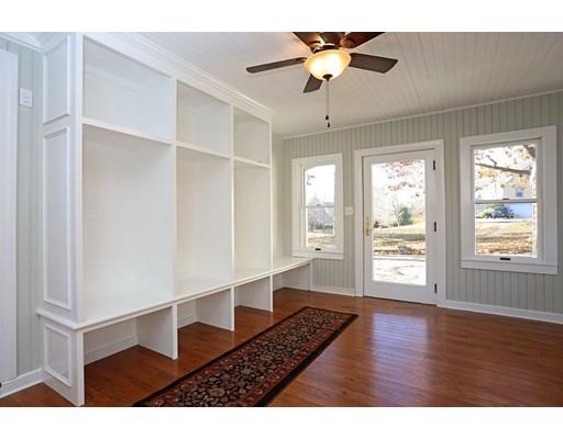 31 Bradley Park Dr, Hingham, MA 02043 photo 2