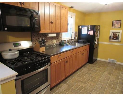187 Arcadia Blvd, Springfield, MA 01118 photo 9