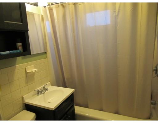 187 Arcadia Blvd, Springfield, MA 01118 photo 16