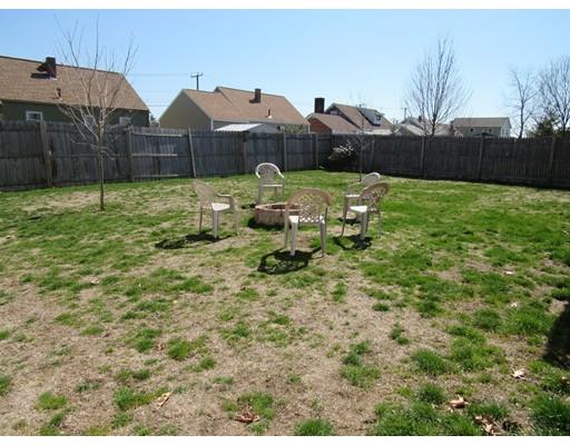187 Arcadia Blvd, Springfield, MA 01118 photo 5