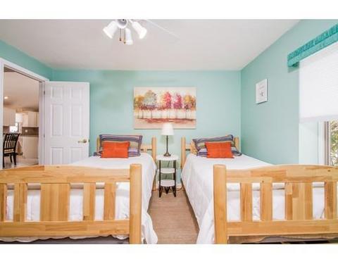 8 Leeshore Dr, Mashpee, MA 02649 photo 11