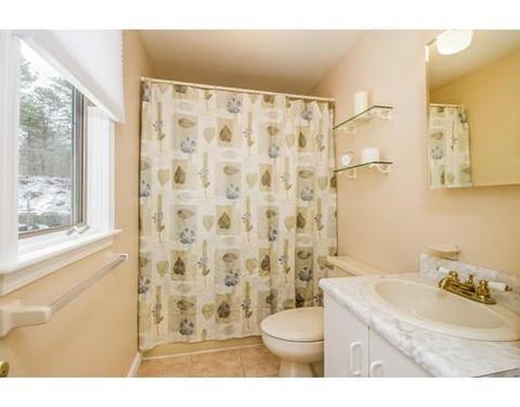 8 Leeshore Dr, Mashpee, MA 02649 photo 14