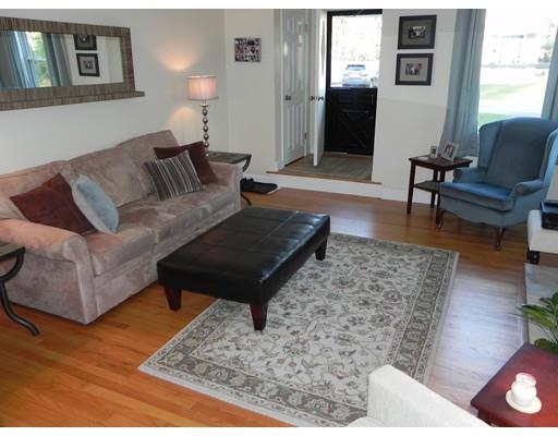1 Fenmere Ave, Wellesley, MA 02482 photo 5