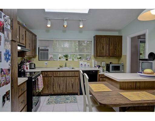 7 Thomas Dr, Framingham, MA 01701 photo 14