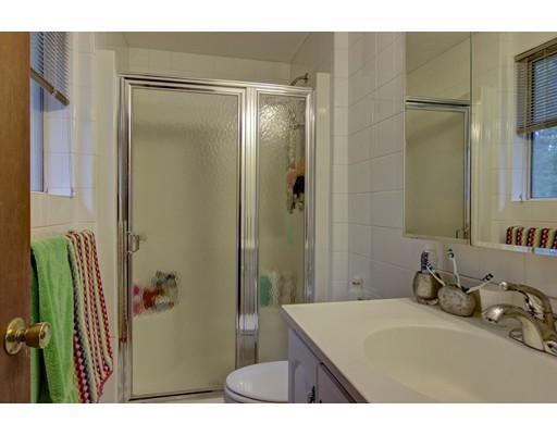 7 Thomas Dr, Framingham, MA 01701 photo 23