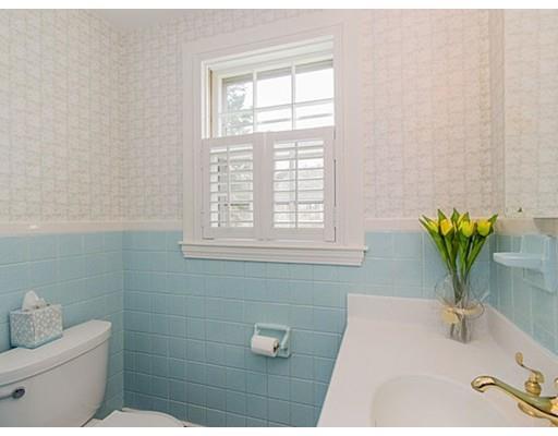 51 Scott Cir, Dedham, MA 02026 photo 14