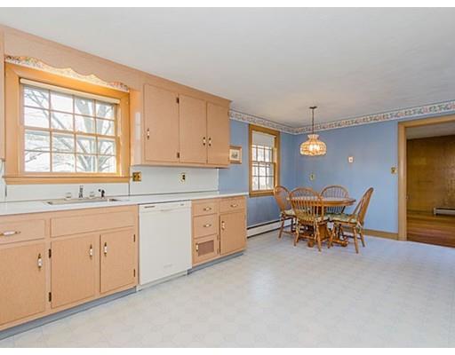 51 Scott Cir, Dedham, MA 02026 photo 10