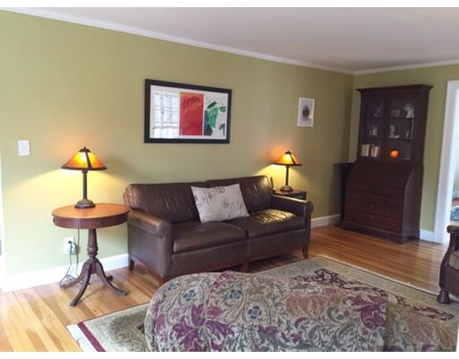12 Harding Rd, Needham, MA 02492 photo 2