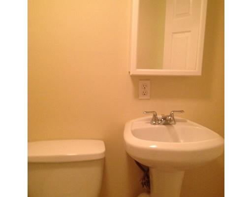 21 Dixfield St, Worcester, MA 01606 photo 23
