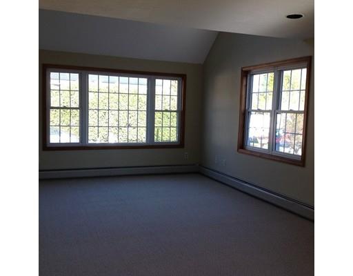 21 Dixfield St, Worcester, MA 01606 photo 7