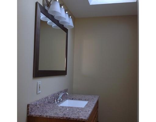 21 Dixfield St, Worcester, MA 01606 photo 15