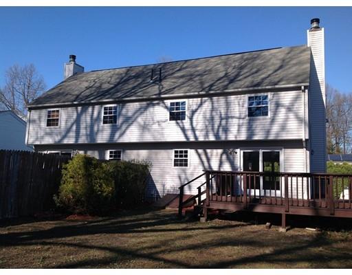 21 Dixfield St, Worcester, MA 01606 photo 2