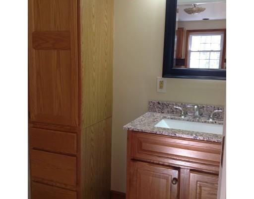 21 Dixfield St, Worcester, MA 01606 photo 20