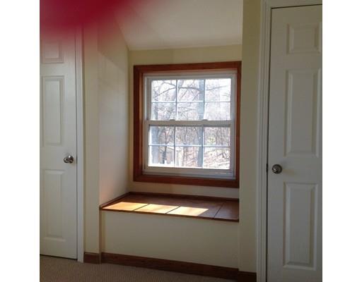 21 Dixfield St, Worcester, MA 01606 photo 17