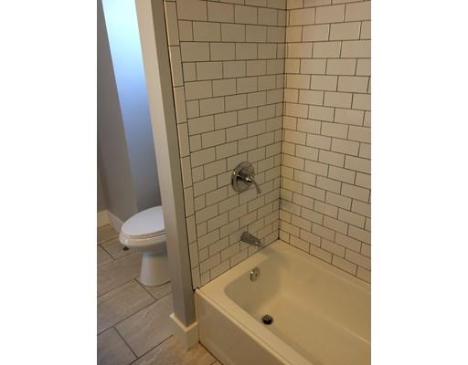 75 Edgemont St, Springfield, MA 01109 photo 17