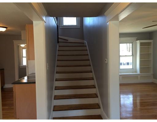 75 Edgemont St, Springfield, MA 01109 photo 4