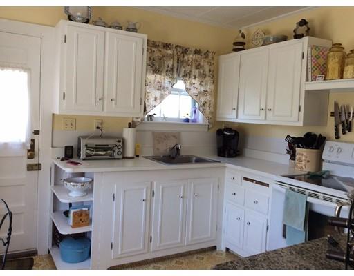 25 Fir St, Wareham, MA 02571 photo 9
