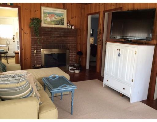 25 Fir St, Wareham, MA 02571 photo 2